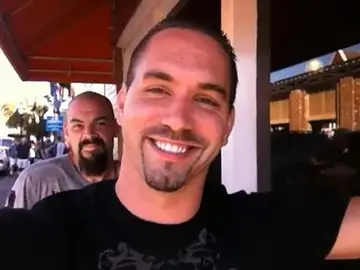 Nicholas Groff Nicholas Groff