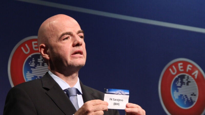 Sorteo de los play off de la UEFA Champions Leage en Mega