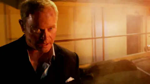 Quarles se le vuelve a escapar a Raylan Quarles se le vuelve a escapar a Raylan