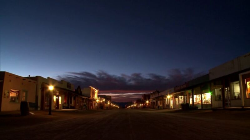 Vuelven a Tombstone para investigar Big Nose Kate