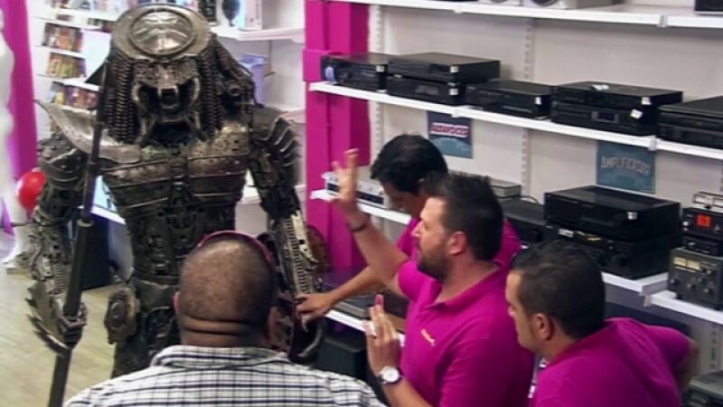 Uno de los empleados de José Luis le pide un aumento de responsabilidades y de sueldo