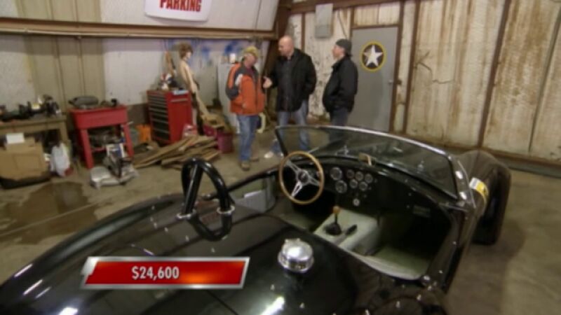 Jeff decide el precio de una compra a cara o cruz