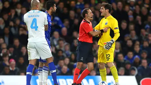 Iker Casillas y Diego Costa Iker Casillas y Diego Costa