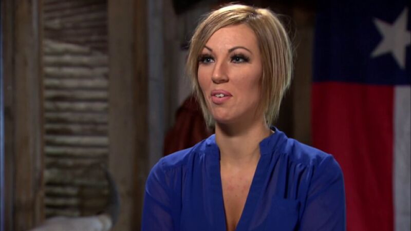 Dack se infiltra en lo qué llama abiertamente 