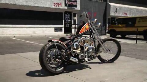 Frame 20.912819 de: Una Harley Davidson homenaje al m&uacute;sico Les Paul