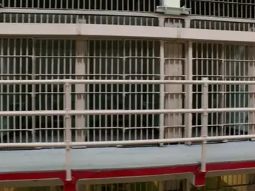 Frame 7.381369 de: ¿Qué pasó con los únicos presos que se fugaron de Alcatraz? Frame 7.381369 de: ¿Qué pasó con los únicos presos que se fugaron de Alcatraz?