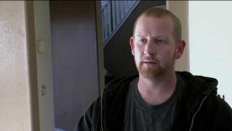 Frame 32.557333 de: Llega el exterminador en busca de ratones