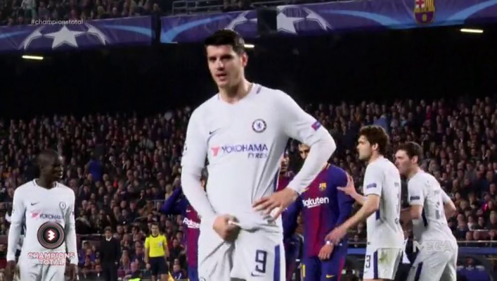 El gesto de Morata a la grada del Camp Nou: se tocó sus partes ante los cánticos de "¡eres muy malo!"