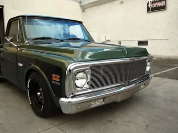 Una impresionante pick up Chevrolet del 71 Una impresionante pick up Chevrolet del 71