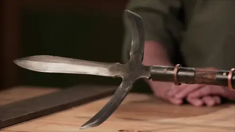 Jumanji yari Forjado a fuego