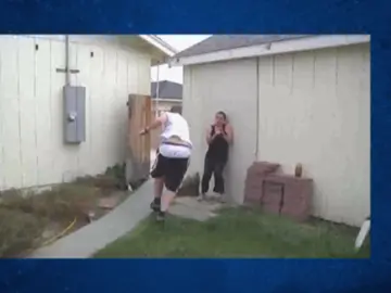 Expertos en usar la cabeza, pero no para pensar Expertos en usar la cabeza, pero no para pensar