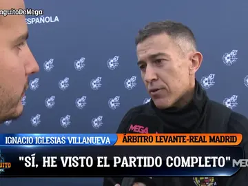 Los árbitros de La Liga charlan con Juanfe de los momentos más polémicos de la temporada. Los árbitros de La Liga charlan con Juanfe de los momentos más polémicos de la temporada.