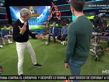 Lobo Carrasco explica cómo se defiende a un rival en función de su pierna buena Lobo Carrasco explica cómo se defiende a un rival en función de su pierna buena