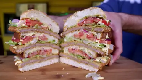 La hamburguesa 'Monster' de Indiana La hamburguesa 'Monster' de Indiana
