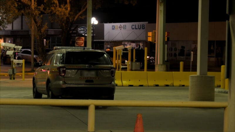 Los agentes fronterizos también son observados