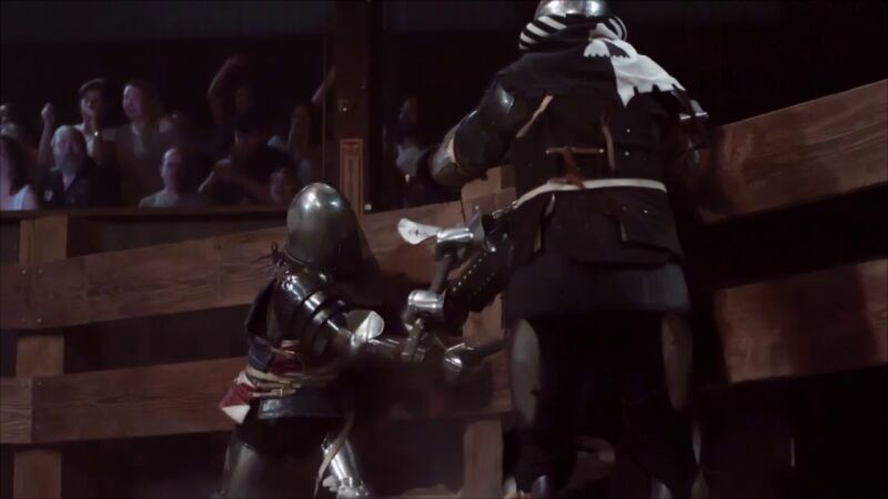 Uno de los mejores luchadores del país cae desplomado en la gran melé