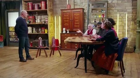 Unas sillas de parto españolas causan furor en el salón  Unas sillas de parto españolas causan furor en el salón