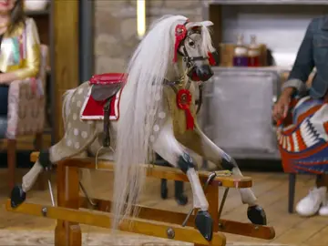 Los anticuarios quedan encandilados al ver este caballo vintage Los anticuarios quedan encandilados al ver este caballo vintage