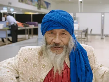 Un pasajero que se cree un pirata Un pasajero que se cree un pirata