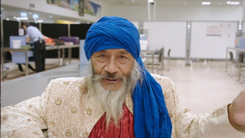 Un pirata de la polinesia que descubre haber sido estafado