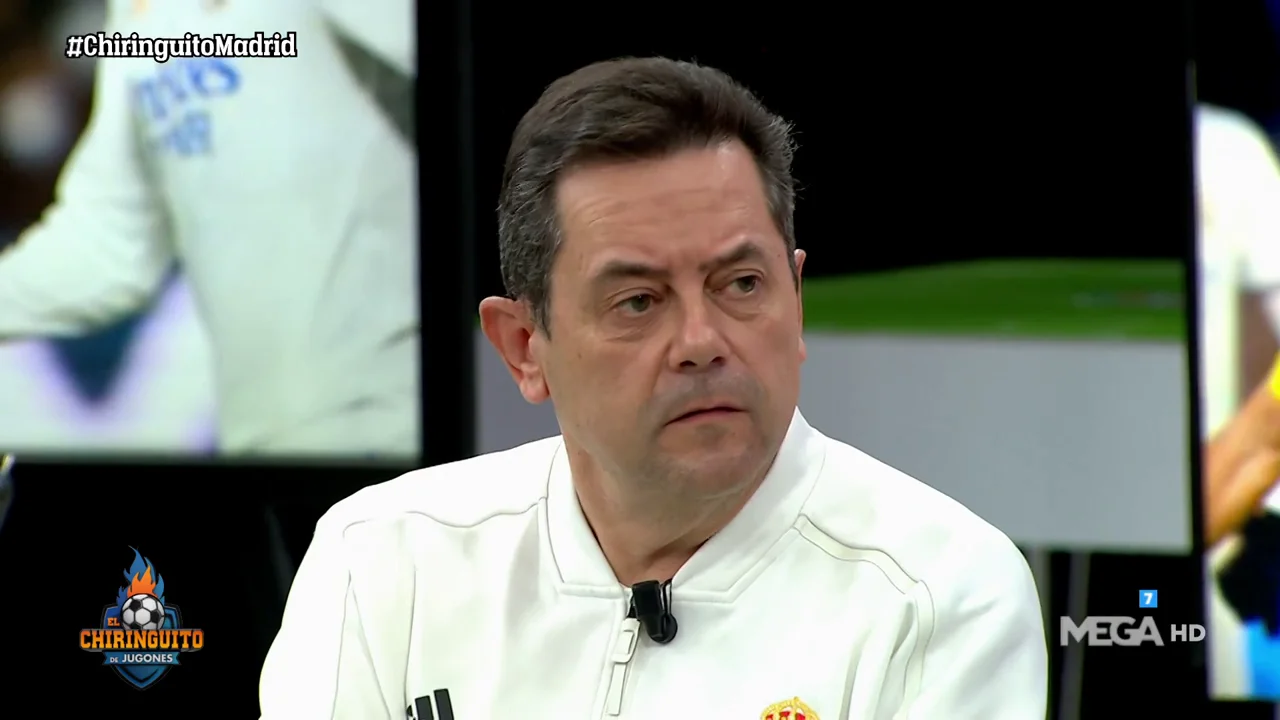 Tomás Roncero: "Hay dos penaltis a Benzema" Tomás Roncero: "Hay dos penaltis a Benzema"