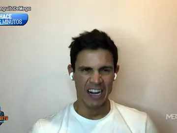 Edu Aguirre se queda sin palabras Edu Aguirre se queda sin palabras