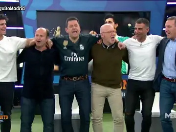 "Cómo no te voy a querer..." "Cómo no te voy a querer..."