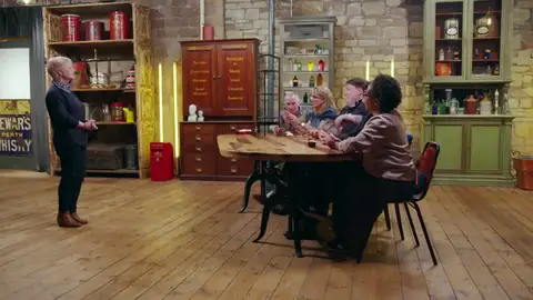 El soporte para tartas de 1910 que se vuelve a llevar de moda El soporte para tartas de 1910 que se vuelve a llevar de moda