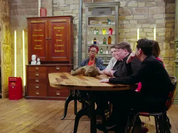 Compran a medias el peluche de 1905 Compran a medias el peluche de 1905