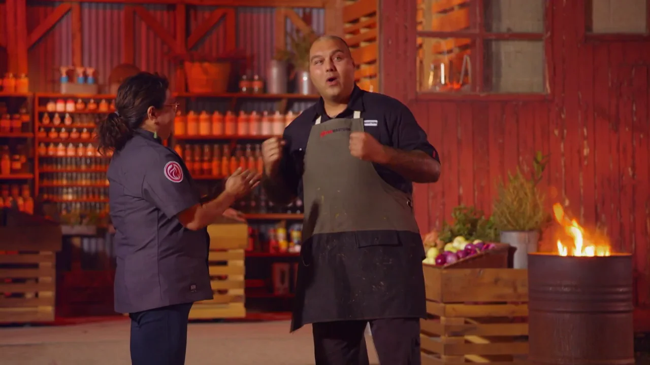 Joe Youkhan demuestra su sabiduría en la parrilla Joe Youkhan demuestra su sabiduría en la parrilla