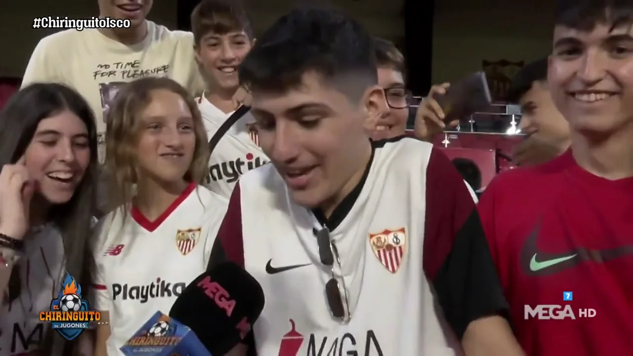 Locura en la presentaci&oacute;n de Isco con el Sevilla