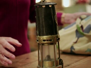 Una lámpara de minero que sobrevivió a la Primera Guerra Mundial