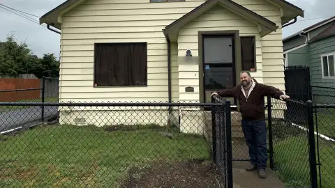 Frank en casa de Kurt Cobain Cazatesoros