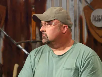 Su arma no pasa el corte Su arma no pasa el corte