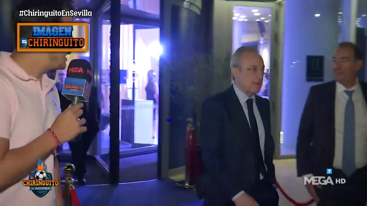 Florentino Pérez sale de la cena de directivas... ¿enfadado? Florentino Pérez sale de la cena de directivas... ¿enfadado?