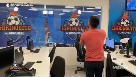 ¡Vacilada histórica de la redacción de El Chiringuito a Soria! ¡Vacilada histórica de la redacción de El Chiringuito a Soria!