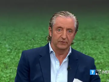 "El viernes aplaudían a Rubiales y hoy piden su dimisión..." "El viernes aplaudían a Rubiales y hoy piden su dimisión..."