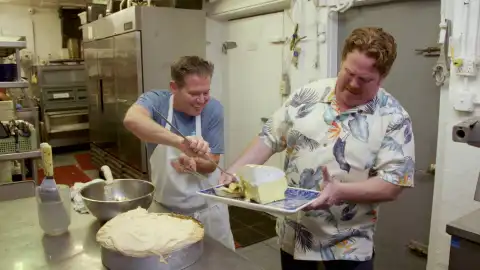 Así se hace el trozo de tarta de lima de un kilo y medio que Casey se come Así se hace el trozo de tarta de lima de un kilo y medio que Casey se come