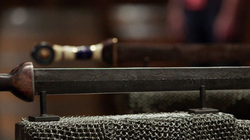 El desafío de replicar una spatha, una espada sanguinaria empleada por los romanos