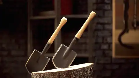 Pala Spetnaz Forjado a fuego