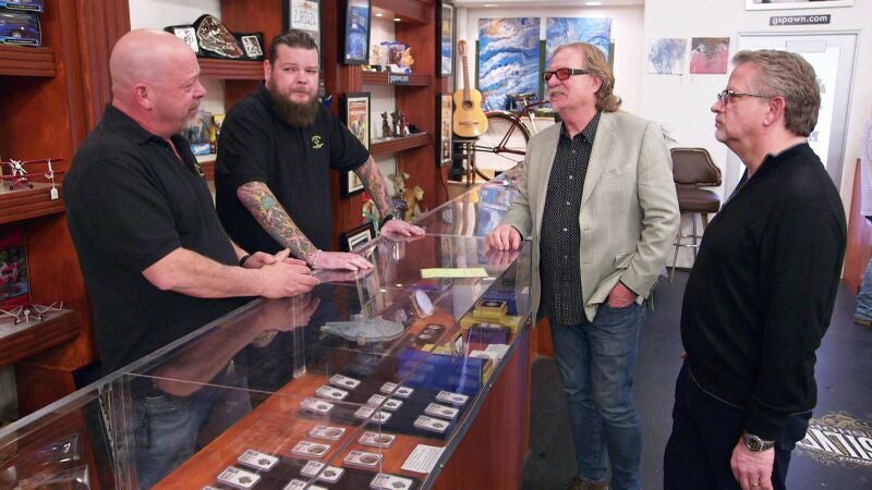 Piden 5.000 dólares por una multa de tráfico del guitarrista estadounidense Sammy Hagar ¿la comprará Rick?