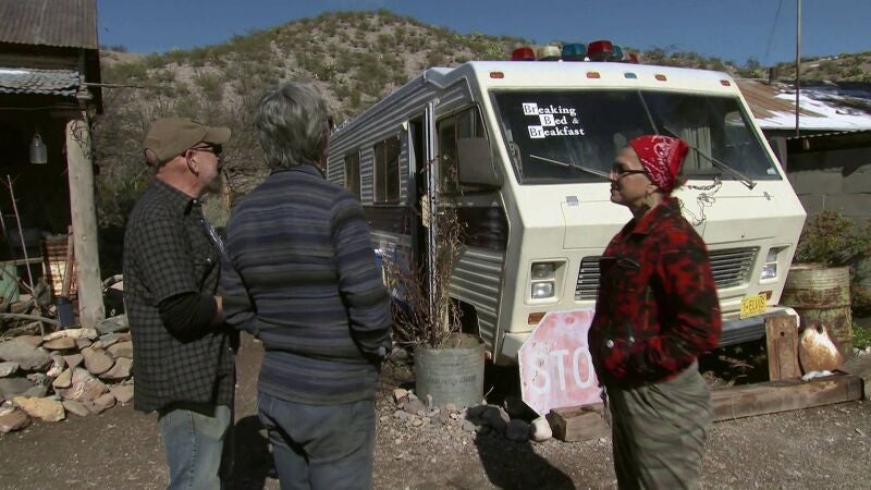 Mike y Danielle descubren una réplica exacta de la furgoneta de 'Breaking Bad'