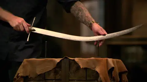 Shamshir Forjado a fuego