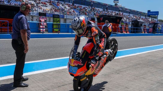 Jos&eacute; Antonio Rueda (KTM), tras firmar su primera 'pole' en el GP de Espa&ntilde;a en Jerez