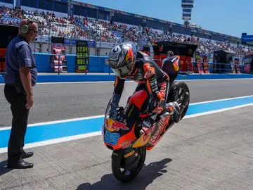 José Antonio Rueda (KTM), tras firmar su primera 'pole' en el GP de España en Jerez José Antonio Rueda (KTM), tras firmar su primera 'pole' en el GP de España en Jerez