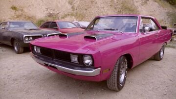 ¡Del óxido al rosa pantera! Mike Hall transforma un clásico abandonado en una joya de 25.000 dólares