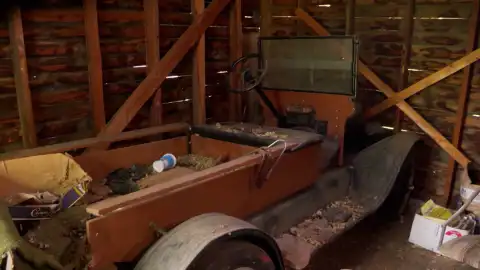 ¡Una joya en el cobertizo! Encuentran un Ford Modelo T en la granja de la madre de Avery ¡Una joya en el cobertizo! Encuentran un Ford Modelo T en la granja de la madre de Avery