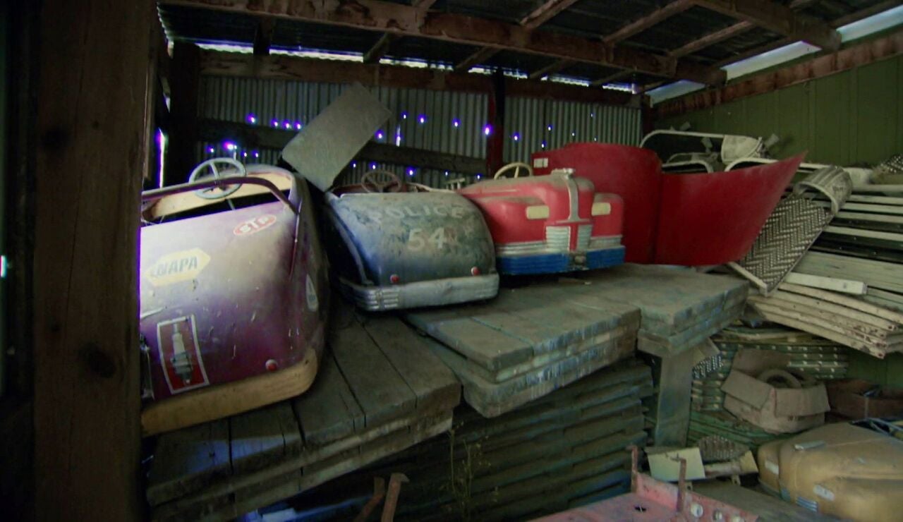 Mike Wolfe descubre joyas de feria centenarias en Minnesota y se lleva cochecitos &uacute;nicos hechos a mano