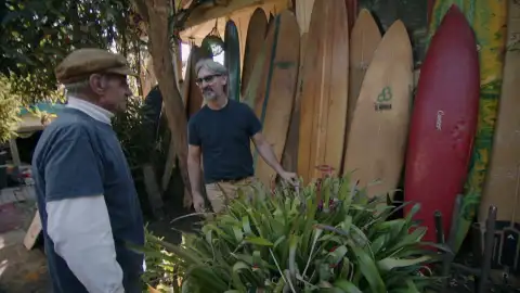 Hank, el coleccionista de tablas de surf que no las vende por pasión Hank, el coleccionista de tablas de surf que no las vende por pasión