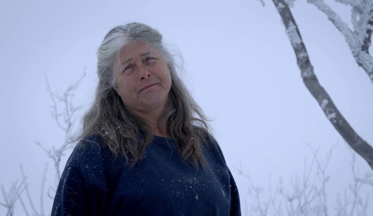 Vida bajo cero - Un zorro aparece en el territorio de Sue Aikens y tiene que leer sus intenciones